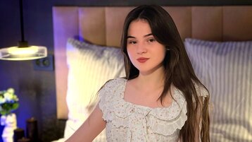 CaramelEcho's live cam