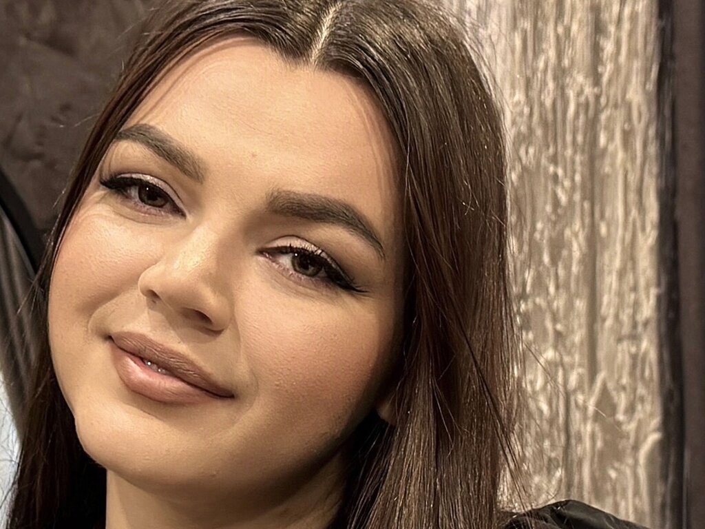 CarlaLong's live cam