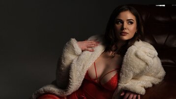 CarolynLovie's live cam