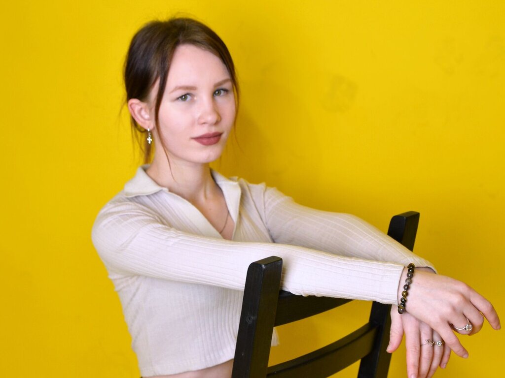 CathyHill's live cam