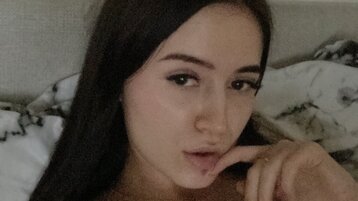 ChloeBolwman's live cam