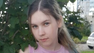 DeidreSarin's live cam