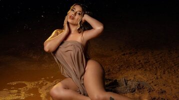 IsabellaRosse's live cam