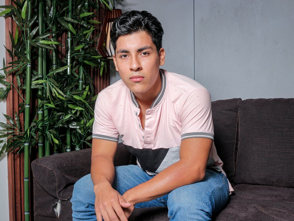 JasonWayne's live cam