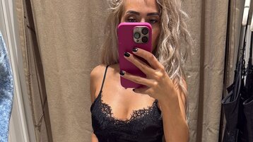 JenniferRein's live cam