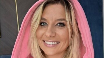 KaylinJan's live cam