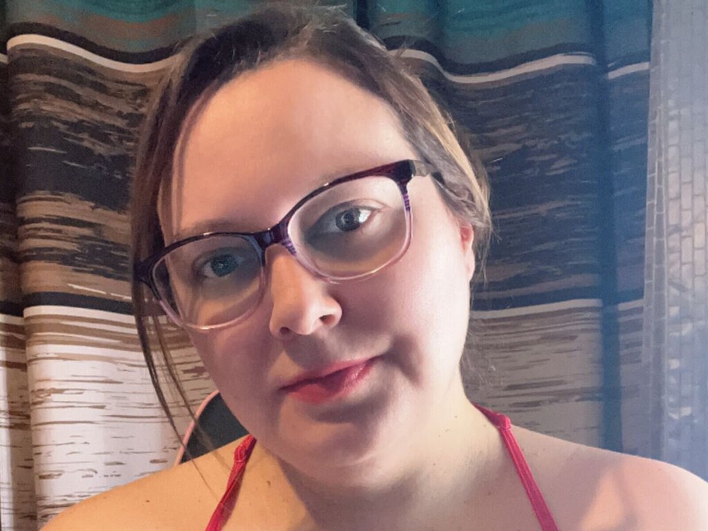 LainaSkye's live cam