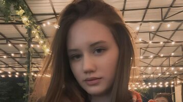 LaureenWinkler's live cam