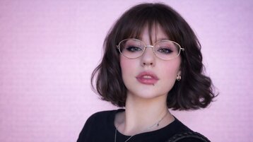 MadisonBrice's live cam