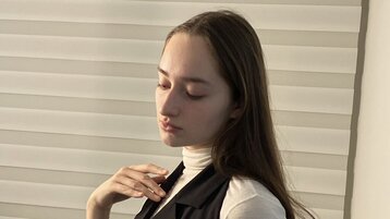 MelanyVeit's live cam