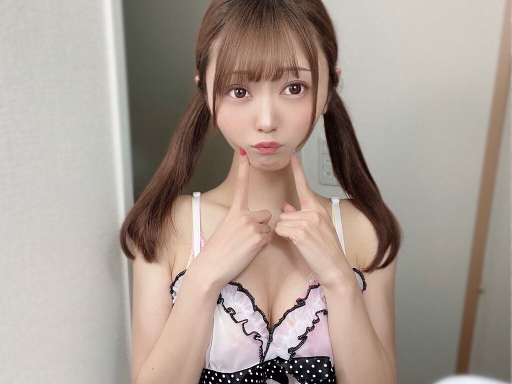 MiaryFuzisaki's live cam