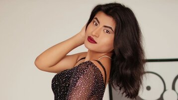MicheleRouyllard's live cam