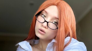 MistyFevere's live cam