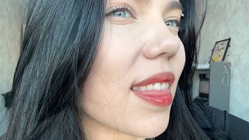 RoniRopes's live cam