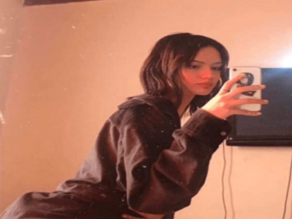 SamanthaWouds's live cam