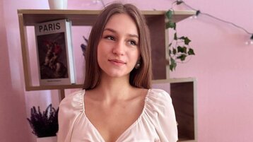 SibleyBain's live cam