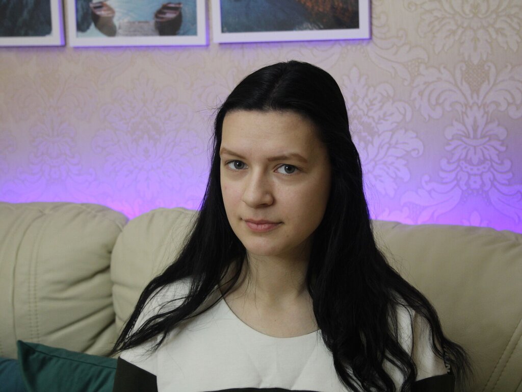 StefanieAnderson's live cam