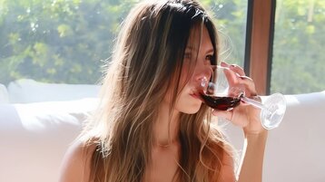 VanessaCavarro's live cam