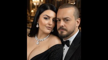 VeraAndNico's live cam