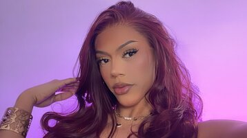 ViolettMyers's live cam